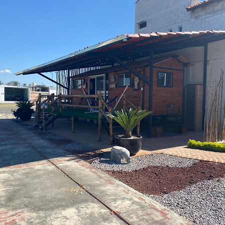 Appartamento Residencial Aereo Albatros Tequesquitengo Esterno foto